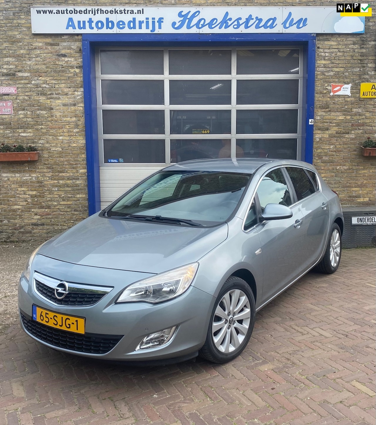 Opel Astra - 1.4 Turbo Cosmo SUPER SALE!!! - AutoWereld.nl