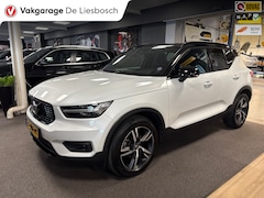 Volvo XC40 - 1.5 T3 R-Design/leer/harman kardon/weg klapbare trekhaak/stoelverw
