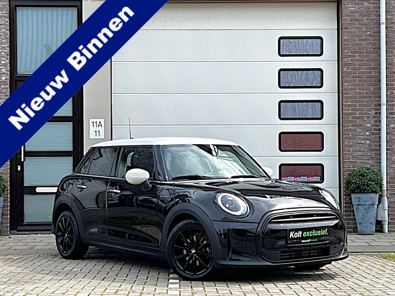 MINI Cooper - Mini 1.5 Classic Chili Turbo 136 PK 5 Deurs | Airco | Apple CarPlay | Navigatie | 16" LM V - AutoWereld.nl