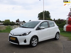 Toyota Yaris - 1.5 Full Hybrid Aspiration *2e EIG *Camera *Cruise