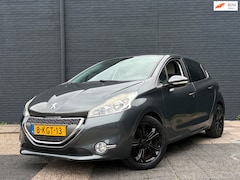 Peugeot 208 - 1.4 VTi Griffe | Climate | Leder | Trekhaak