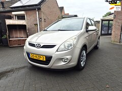 Hyundai i20 - 1.2i DynamicVersion 5 Deurs Airco