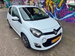 Renault Twingo - 1.2 16V Collection ijskoude Airco elektrische ramen stereo parkeer sensoren privé glas 201