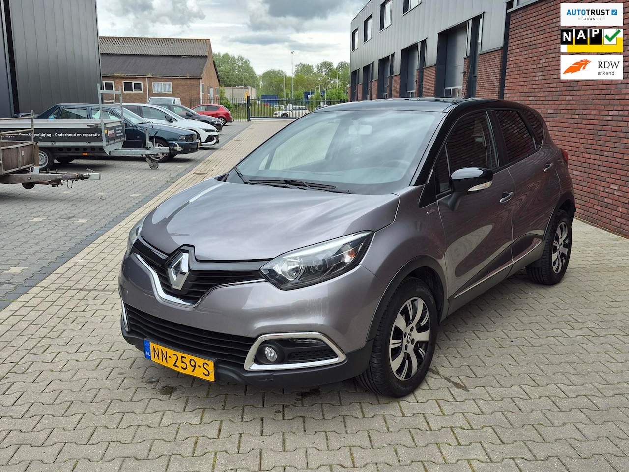 Renault Captur - 1.2 TCe Limited automaat - AutoWereld.nl