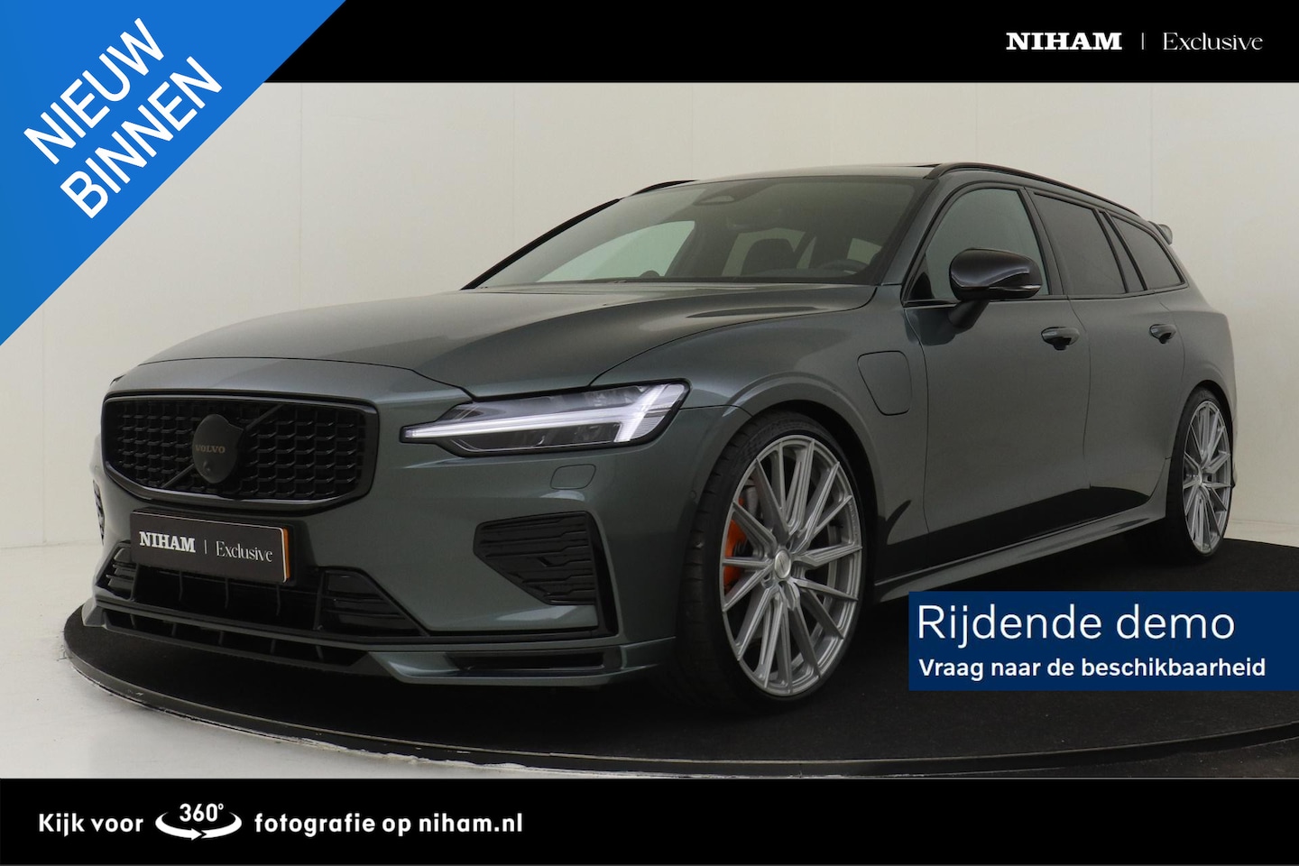 Volvo V60 - T8 Plug-in hybrid AWD Ultra Dark Performance *HEICO EDITION* 21 INCH VOSSEN HF-4T VELGEN|B - AutoWereld.nl