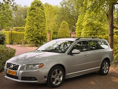 Volvo V70 - T5 Xenon Stoelverw Airco Clim