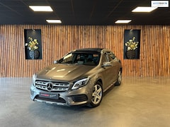 Mercedes-Benz GLA-Klasse - 180 Business Solution AMG / NAP / BTW / Pano / Keyless / Camera / Stoelverwarming