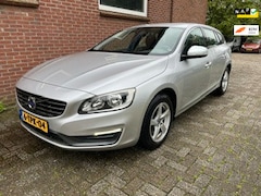 Volvo V60 - 1.6 T3 Momentum
