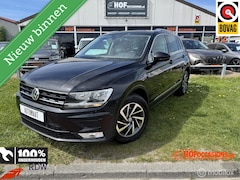 Volkswagen Tiguan - 1.4 TSI ACT Comfortline Business