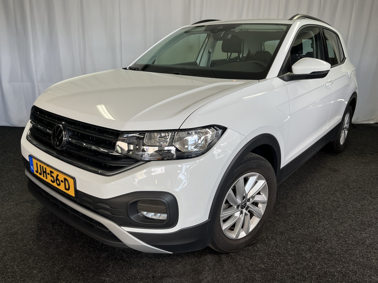 Volkswagen T-Cross - 1.0 TSI Life 1E EIGN/CRUISE/AIRCO/STOELVERW. - AutoWereld.nl