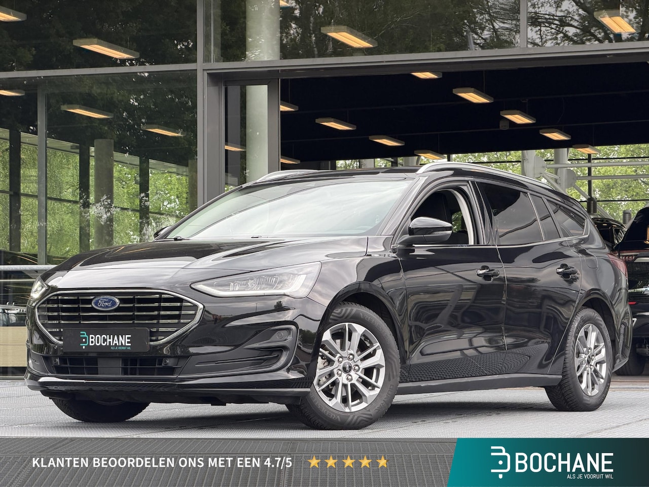 Ford Focus Wagon - 1.0 EcoBoost Hybrid Titanium 125PK | Navigatie | Carplay | Parkeersensoren voor en achter - AutoWereld.nl