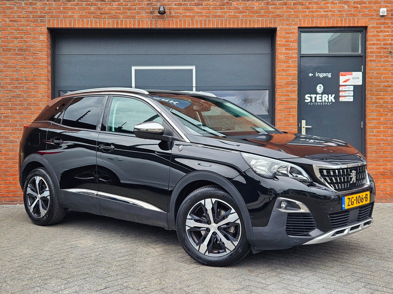 Peugeot 3008 - 1.2 PureTech Crossway Carplay Camera Trekhaak Navi 18" - AutoWereld.nl