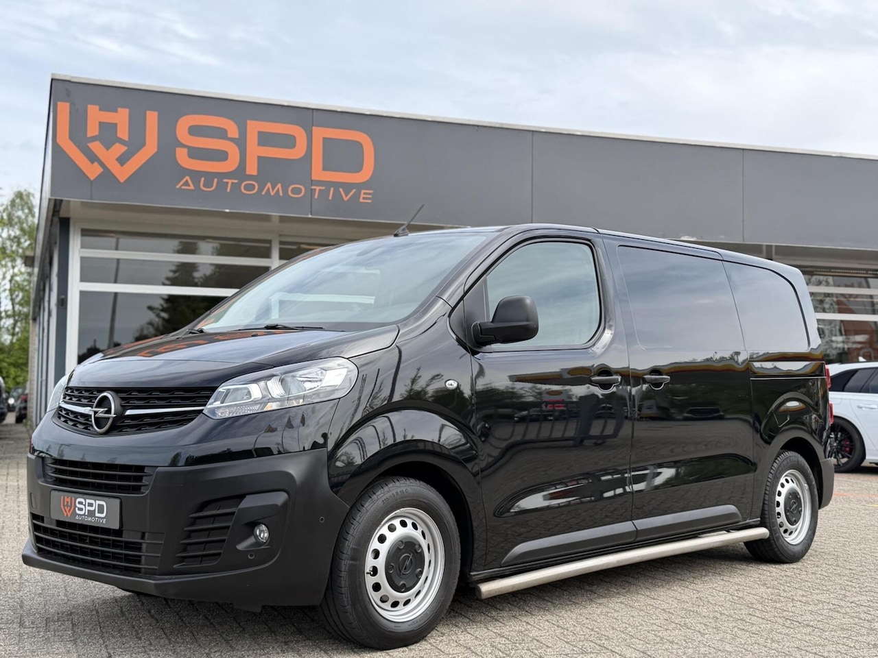Opel Vivaro - bestel 1.5 CDTI L2H1 |trek|Cruise|Airco|2xschuif - AutoWereld.nl