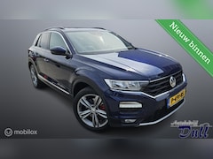 Volkswagen T-Roc - 1.5 TSI Sport Panoramadak Trekhaak Cruise