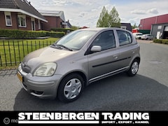 Toyota Yaris - 1.3 VVT-i Terra 5DEURS/AIRCO