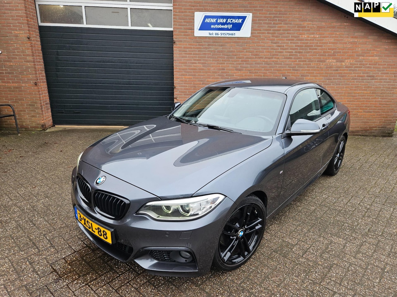 BMW 2-serie Coupé - 220i High Executive M automaat- 2014 - AutoWereld.nl