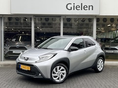 Toyota Aygo X - 1.0 VVT-i First Automaat | Eerste eigenaar, Lichtmetalen velgen, Adaptive cruise control,