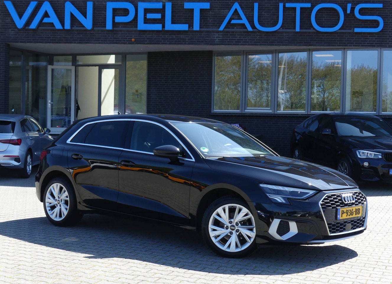 Audi A3 Sportback - 30 TFSI 110 pk Advanced edition / Carplay - AutoWereld.nl