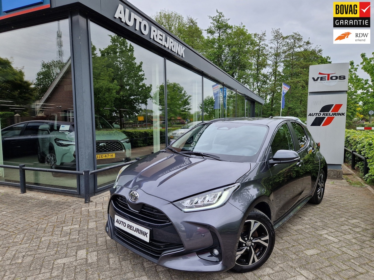 Toyota Yaris - 1.5 Hybrid 115 STYLE TECHNOLOGY/PARK SENS V+A/DODE HOEK/KEYLESS/LMV 16"/NAVI - AutoWereld.nl