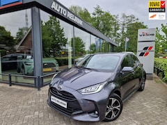 Toyota Yaris - 1.5 Hybrid 115 STYLE TECHNOLOGY/PARK SENS V+A/DODE HOEK/KEYLESS/LMV 16"/NAVI