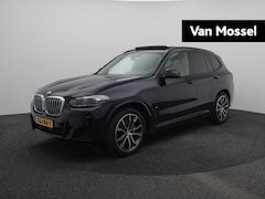 BMW X3 - xDrive30e High Executive | M-Sport | Comfort Access | Panoramadak | All Season Banden |