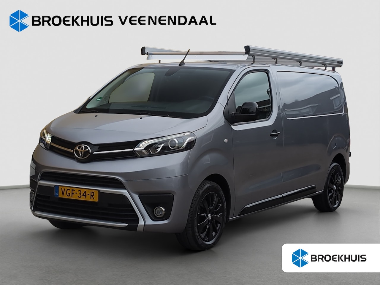 Toyota ProAce Worker - 2.0 D-4D Black Line | Imperiaal | Camera | Cruise Control | Navi | Bluetooth | | Centrale - AutoWereld.nl