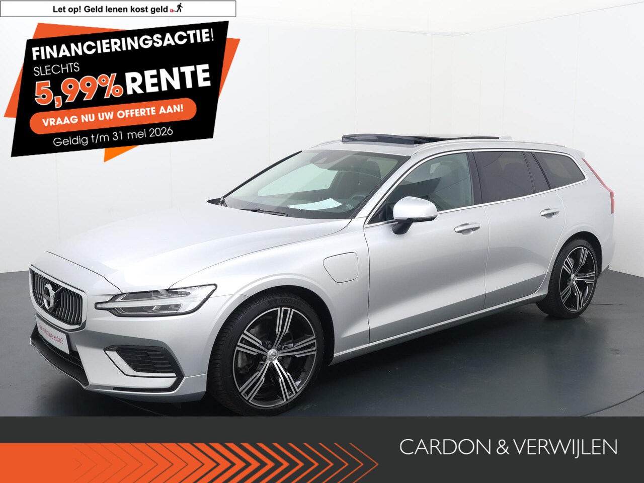 Volvo V60 - 2.0 T6 Recharge AWD Inscription | 340 PK | Panoramadak | Lederen bekledingen | Stoelverwar - AutoWereld.nl