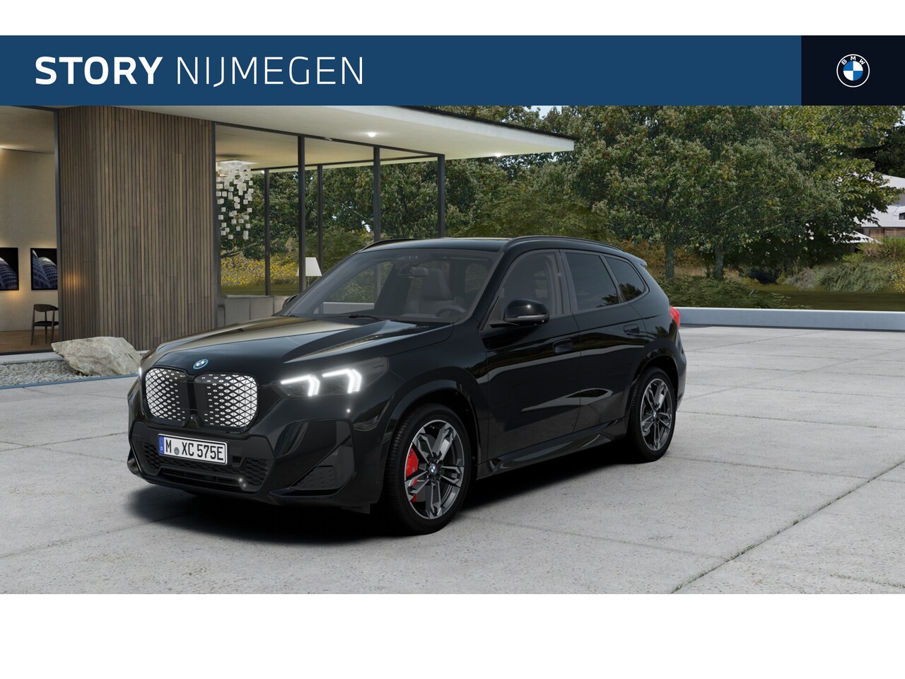 BMW iX1 - eDrive20 M Sport / Panoramadak / Trekhaak / Sportstoelen / M Adaptief onderstel / Head-Up - AutoWereld.nl