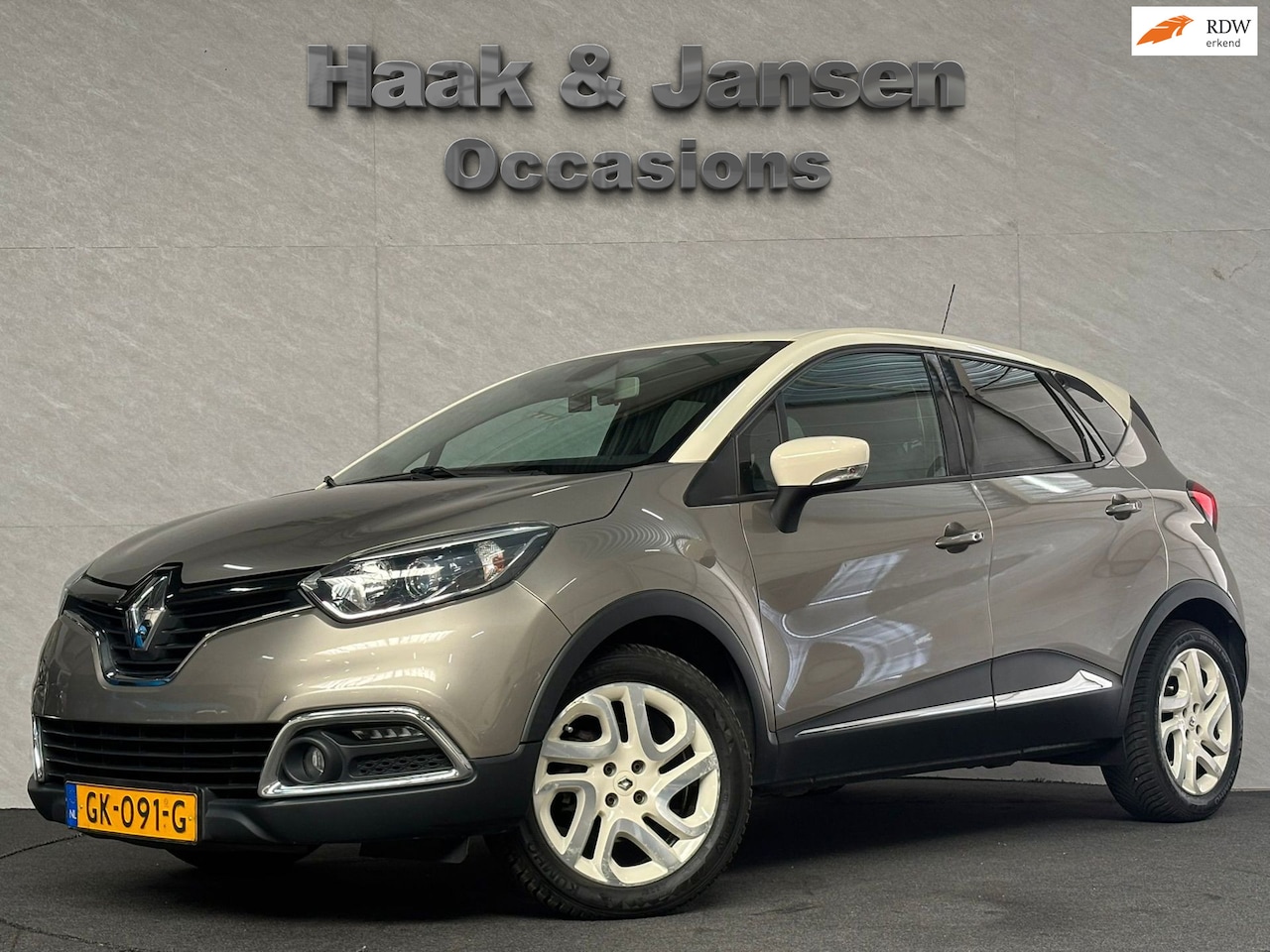 Renault Captur - 1.5 dCi Dynamique - Automaat - Cruise - infotainment - AutoWereld.nl