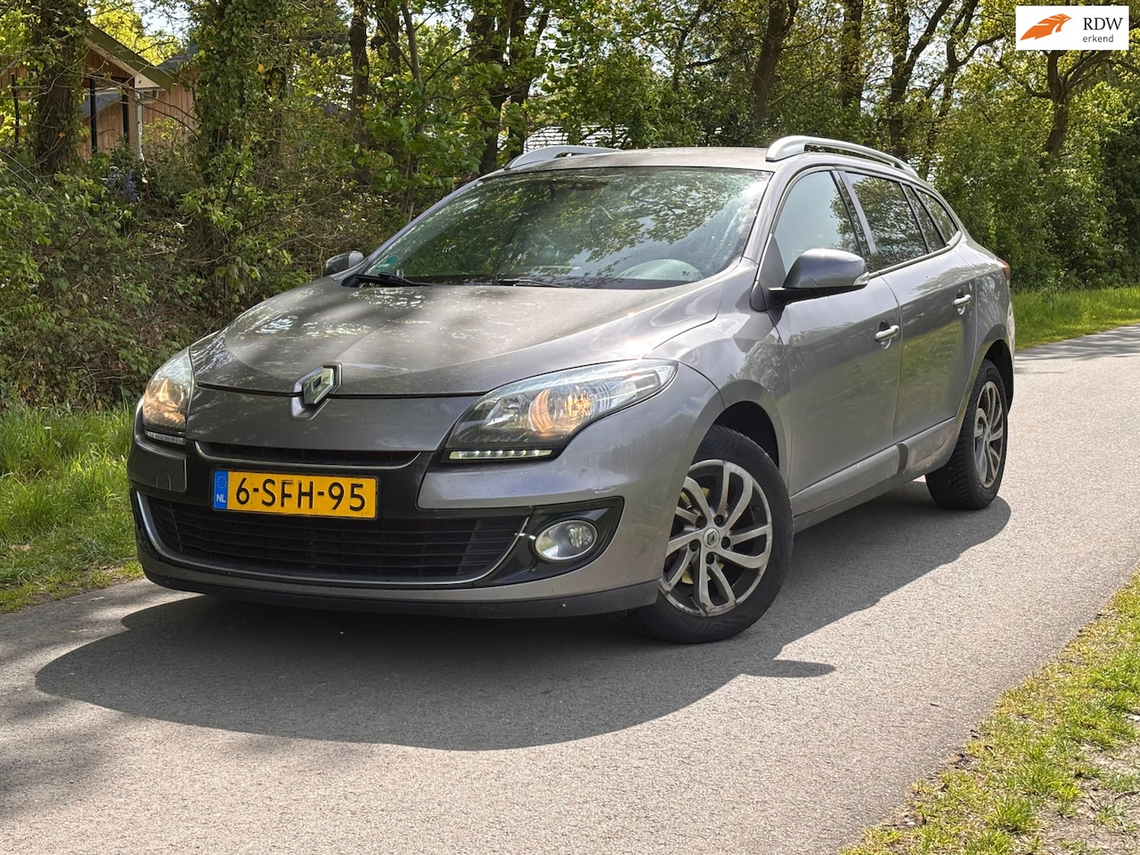 Renault Mégane Estate - 1.5 dCi Expression Airco Cruise controle - AutoWereld.nl