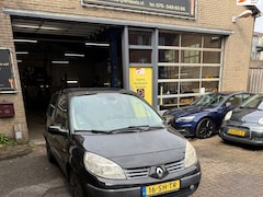 Renault Scénic - 2.0-16V Dynamique Comfort