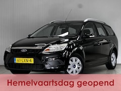 Ford Focus Wagon - 1.6 Trend/ Trekhaak/ Airco/ Elek. Pakket/ C.V. Afstand/ Radio-CD/ PDC/ Dakrails