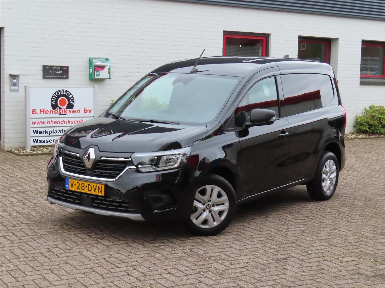 Renault Kangoo - Van 1.3 TCe 100pk Luxe/ 1 Eigenaar/ Origineel NL/ NAP - AutoWereld.nl