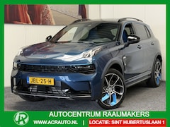 Lynk & Co 01 - 1.5 ZWARTE HEMEL 100 STUKS OP VOORRAAD VOL OPTIES 360 CAMERA ADAPTIVE CRUISE CONTROL PANOR