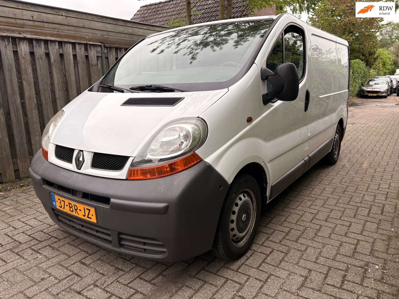 Renault Trafic - 1.9 dCi L1H1 - airco - nap - AutoWereld.nl