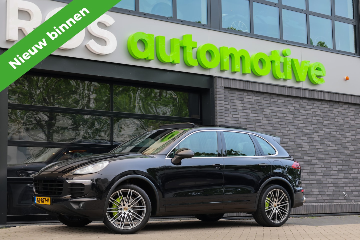 Porsche Cayenne - 3.0 S E-Hybrid | LUCHTVERING | PANO | STOELKOELING | MEMORY | SPORT CHRONO | 21'' | - AutoWereld.nl