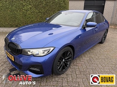 BMW 3-serie - 318i High Executive / M-Sport / Carplay