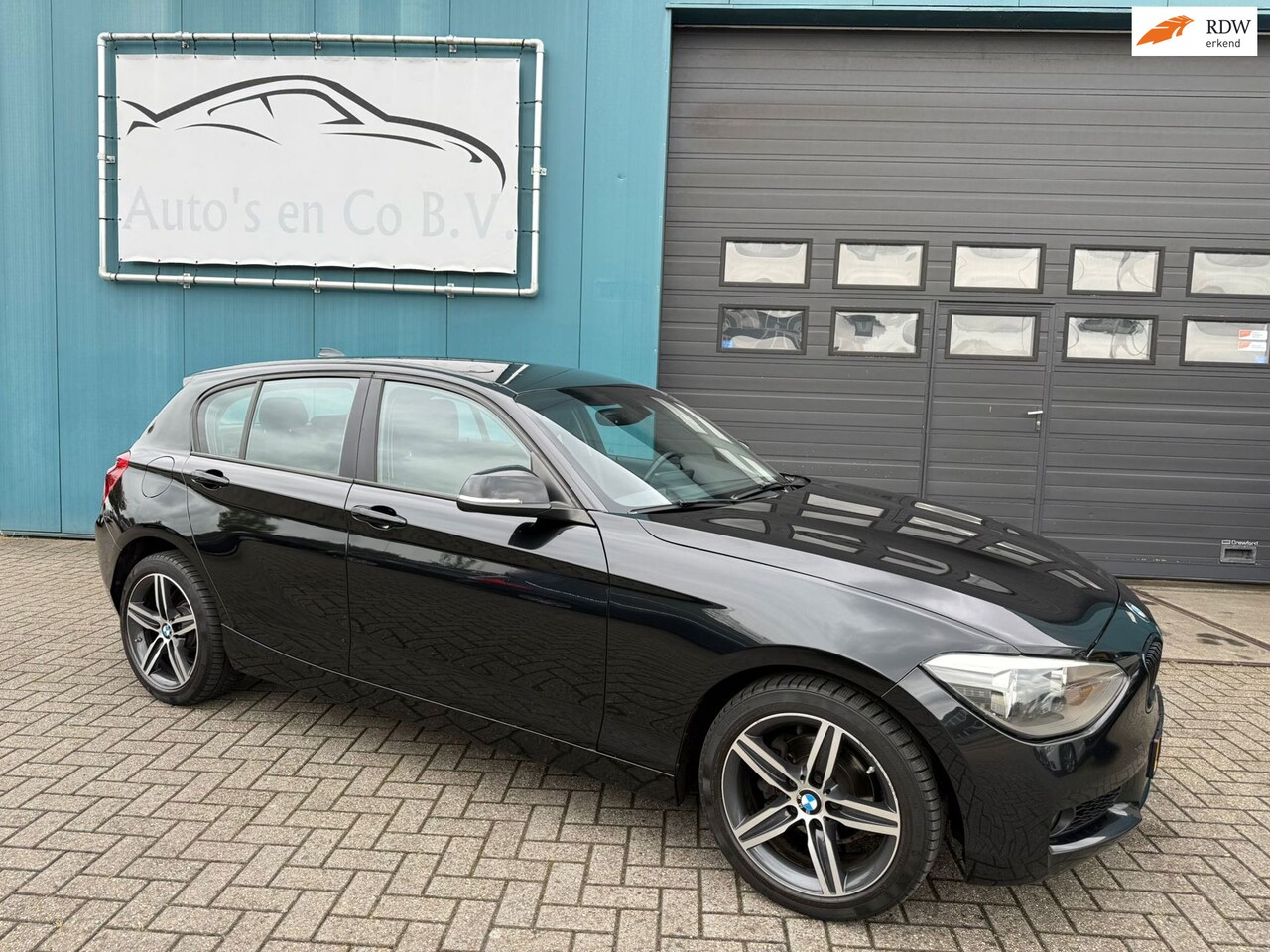 BMW 1-serie - 114i EDE High Executive 5-drs Clima Cruise 17"Lm velgen Incl nw Apk 29-05-2027 - AutoWereld.nl