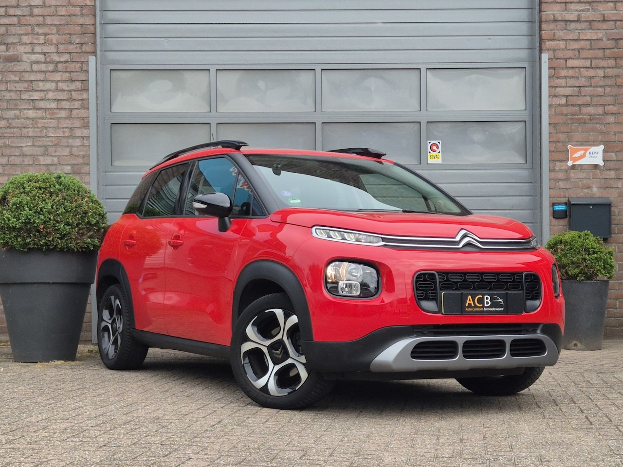 Citroën C3 Aircross - 1.2 PureTech S&S Shine Leder - AutoWereld.nl