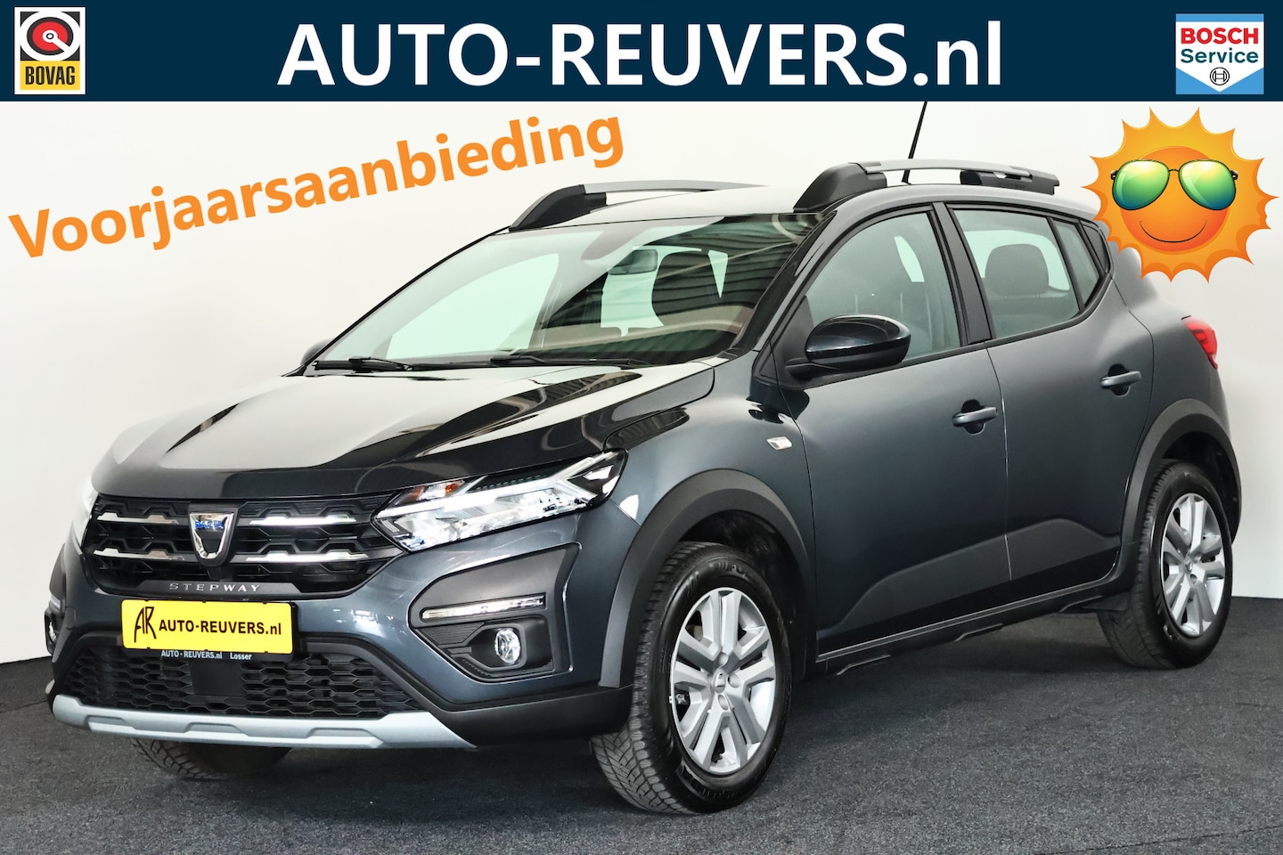 Dacia Sandero Stepway - 1.0 TCe 90 Comfort / LED / Navi / CarPlay / Clima - AutoWereld.nl