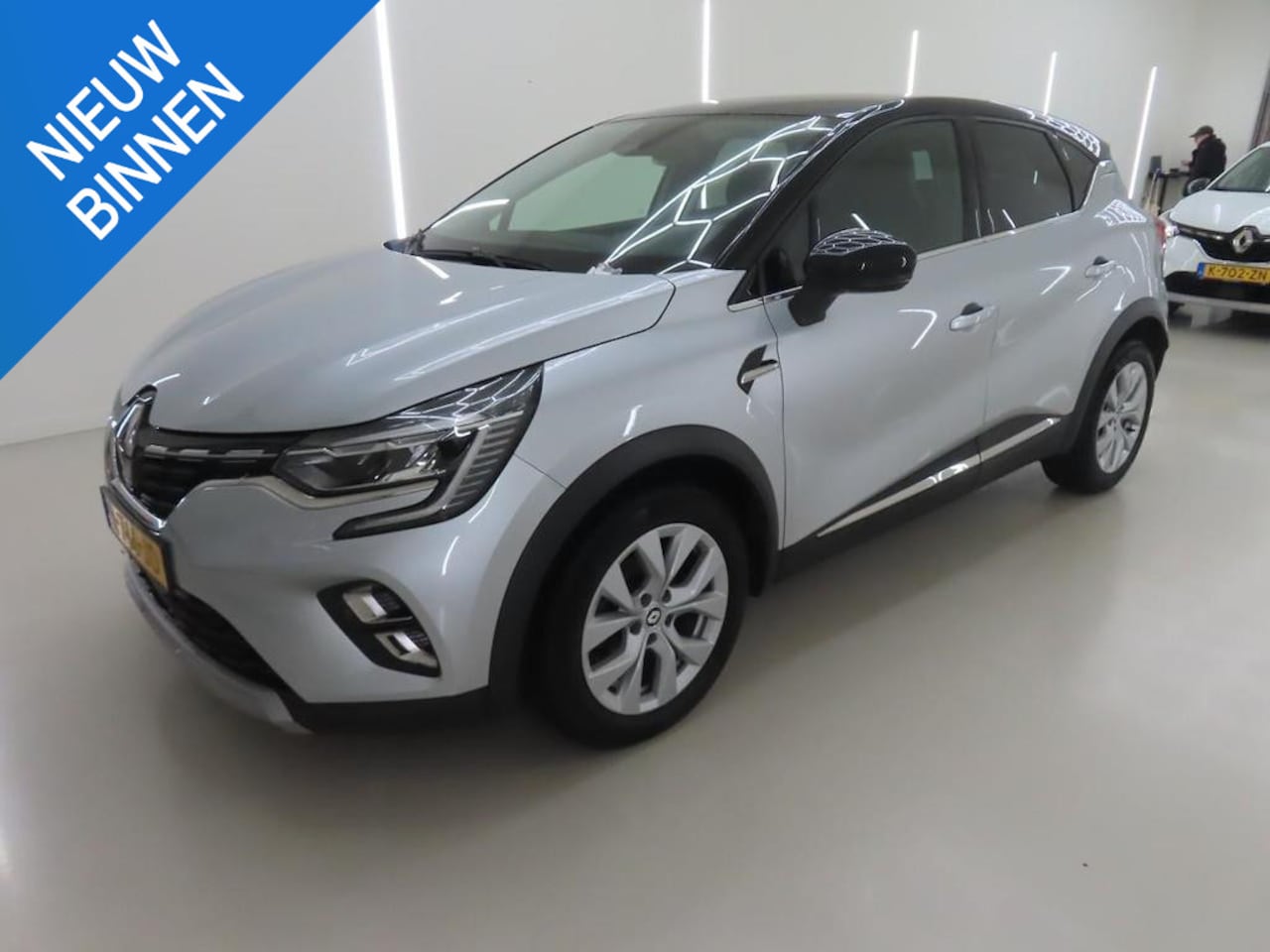 Renault Captur - 1.0 TCE 90 INTENS I P-CAMERA I APPLE CARPLAY I NAVIGATIE I CRUISE CONTROL - AutoWereld.nl