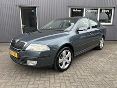Skoda Octavia - 1.6 Elegance Airco Carplay Nieuwe APK