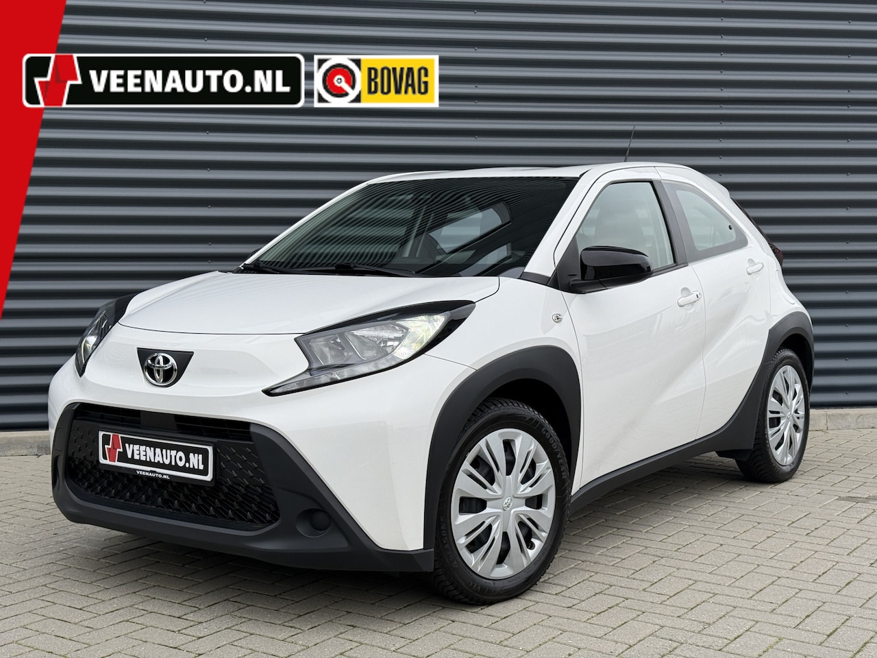Toyota Aygo X - 1.0 VVT-i MT Play Camera/Apple/Stoelwarm/Keyless - AutoWereld.nl
