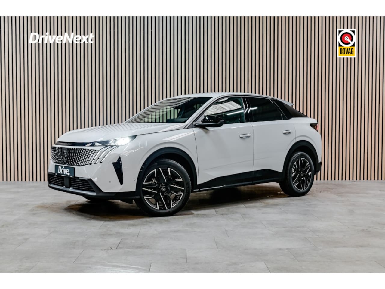 Peugeot 3008 - 1.2 Hybrid 145pk Allure | PANORAMIC NAVI | DRIVE ASSIST PAKKET | - AutoWereld.nl