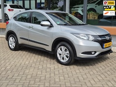 Honda HR-V - 1.5 i-VTEC Elegance / afneembare trekhaak / stoelverwarming