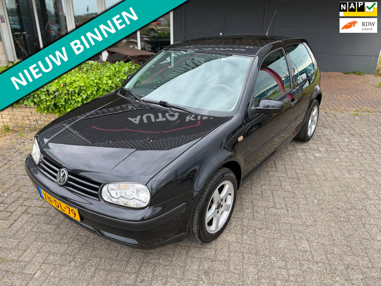Volkswagen Golf - 1.4-16V CLIMA/CV/STRB/LMV APK+NAP - AutoWereld.nl