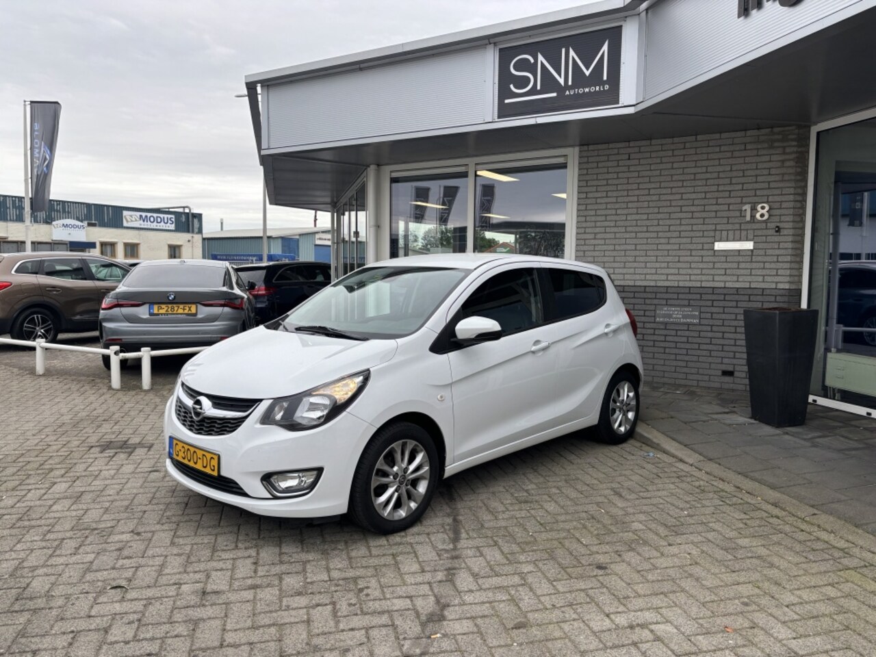 Opel Karl - 1.0 Innovation |stuurverw|stoelverw|cruise - AutoWereld.nl