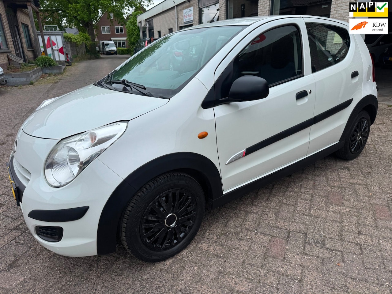 Suzuki Alto - 1.0 Comfort EASSS AIRCO ORG 61656 KM NAP VOLLEDIG ONDERHOUDEN GEHAD NETTE STAAT NW BANDEN - AutoWereld.nl