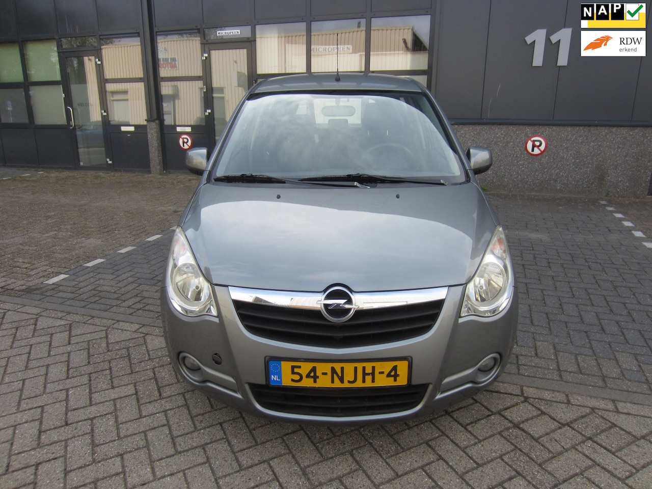 Opel Agila - 1.0 Edition LPG 2010 Airco NAP! APK! - AutoWereld.nl