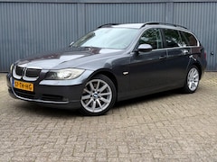 BMW 3-serie Touring - 325xi High Executive | Pano | Keyless | Navi | NAP